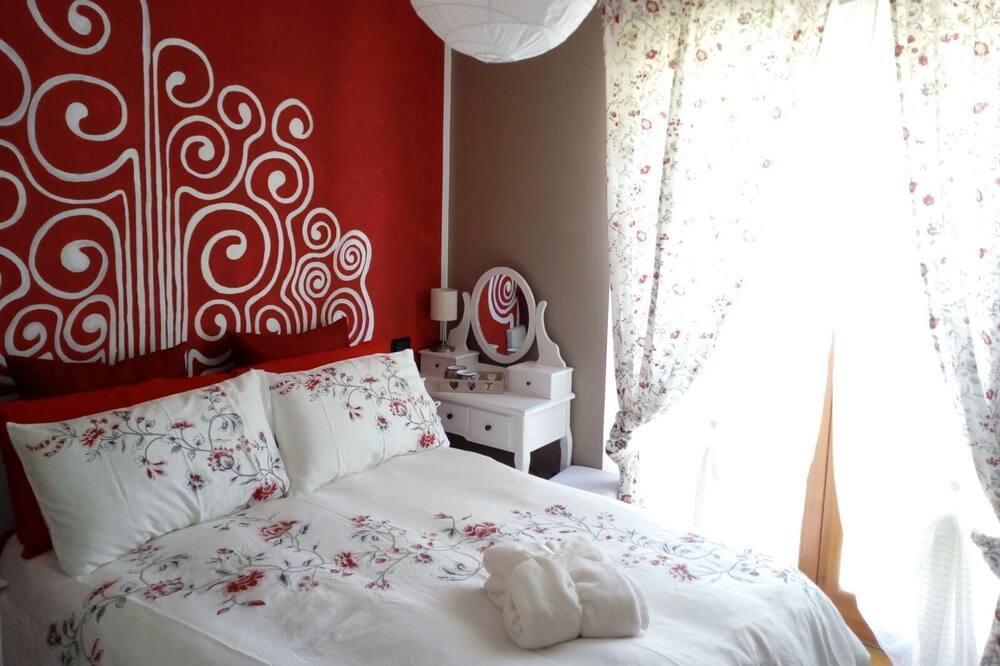 Photo of Bedroom in Saint-Pierre