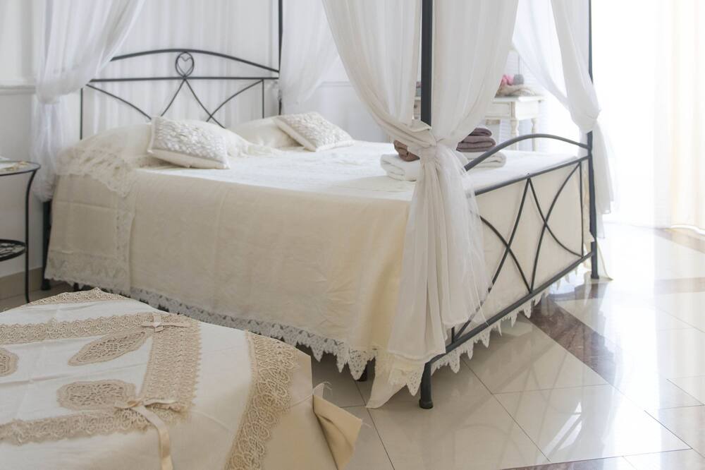 Photo of Bedroom in Aversa