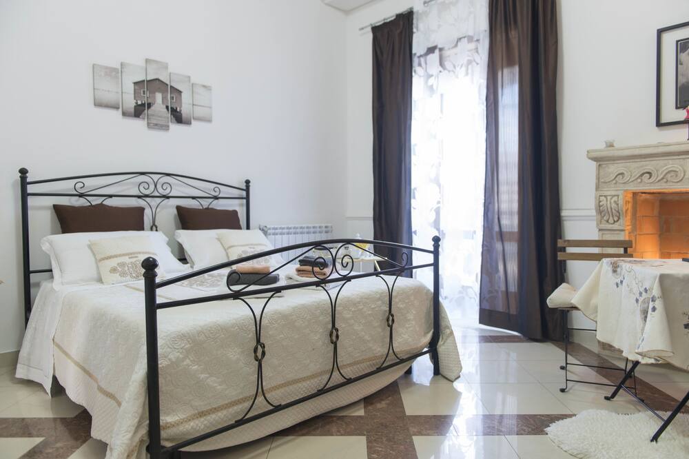 Photo of Bedroom in Aversa