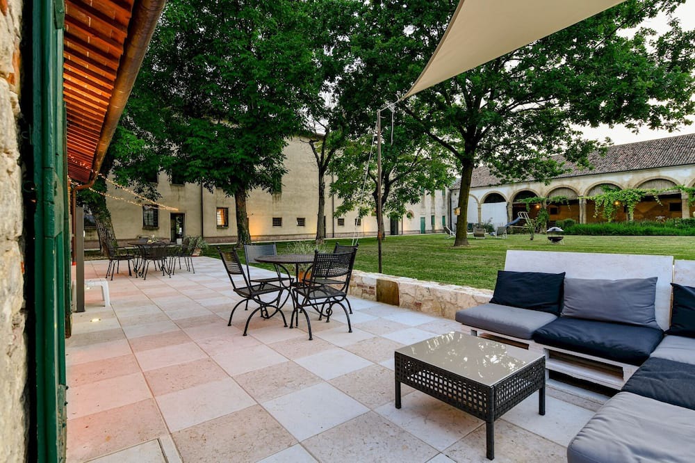 Photo of Patio Balcony in Longare