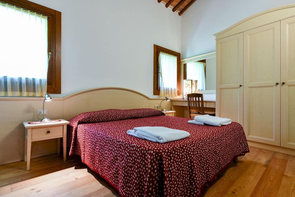 Photo of Bedroom in Longare