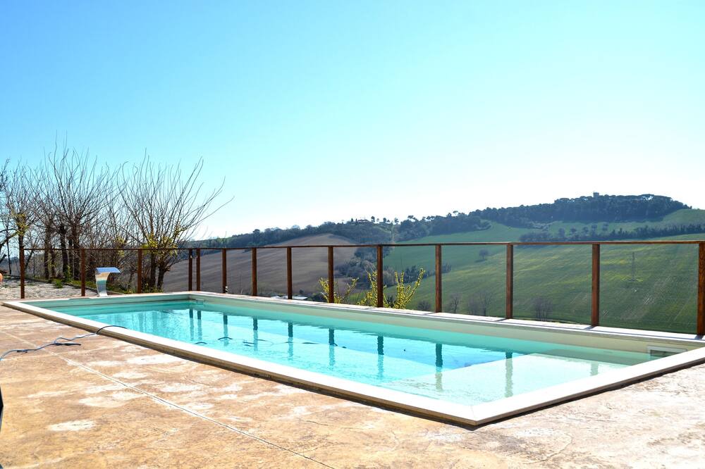 Photo of Outdoor in Loreto