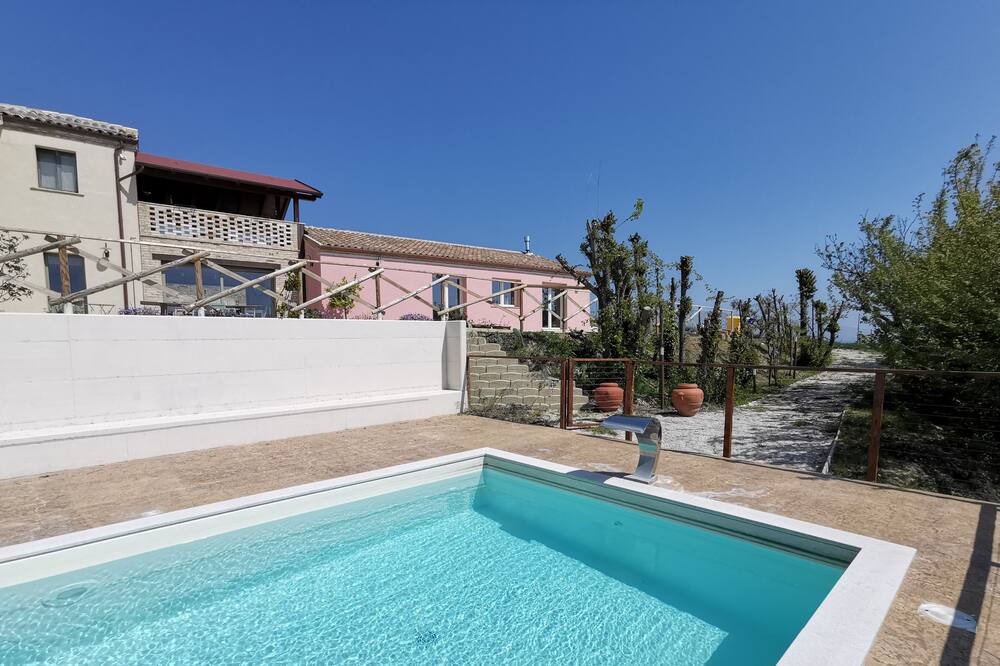 Photo of Outdoor in Loreto