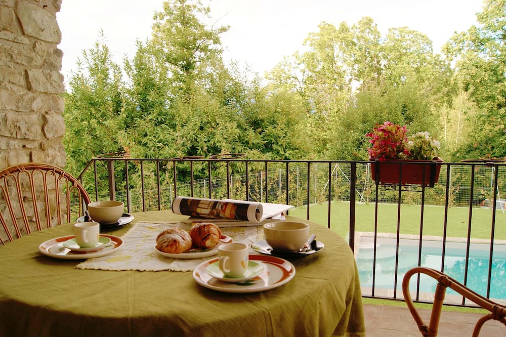 Photo of Patio Balcony in Camporgiano