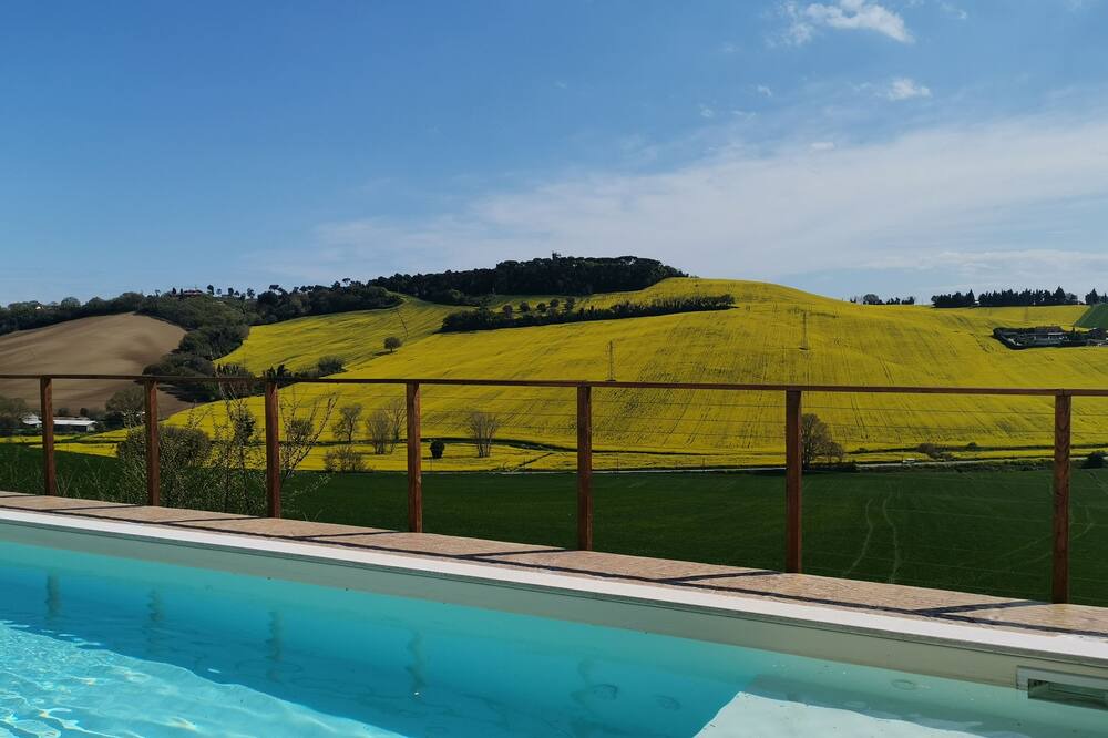 Photo of Outdoor in Loreto