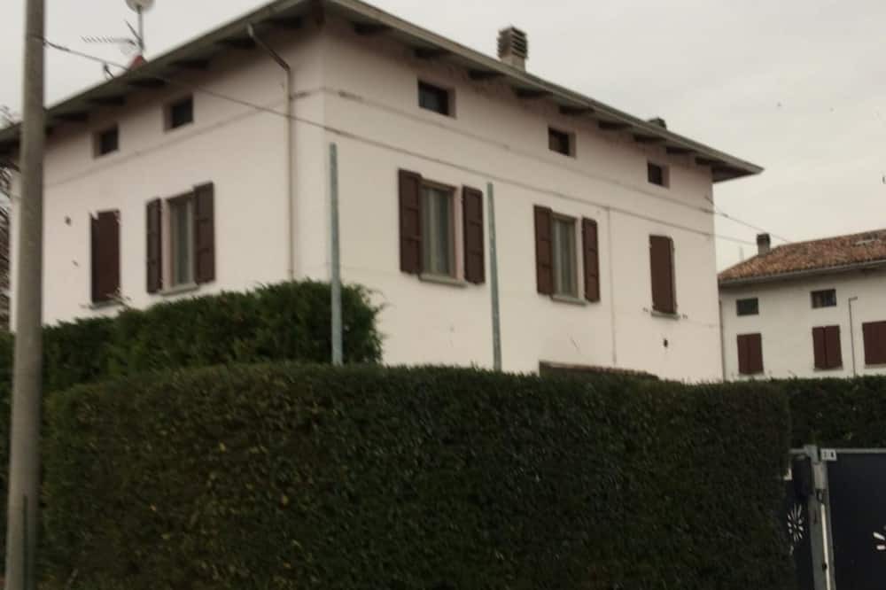 Photo of Outdoor in Torrile