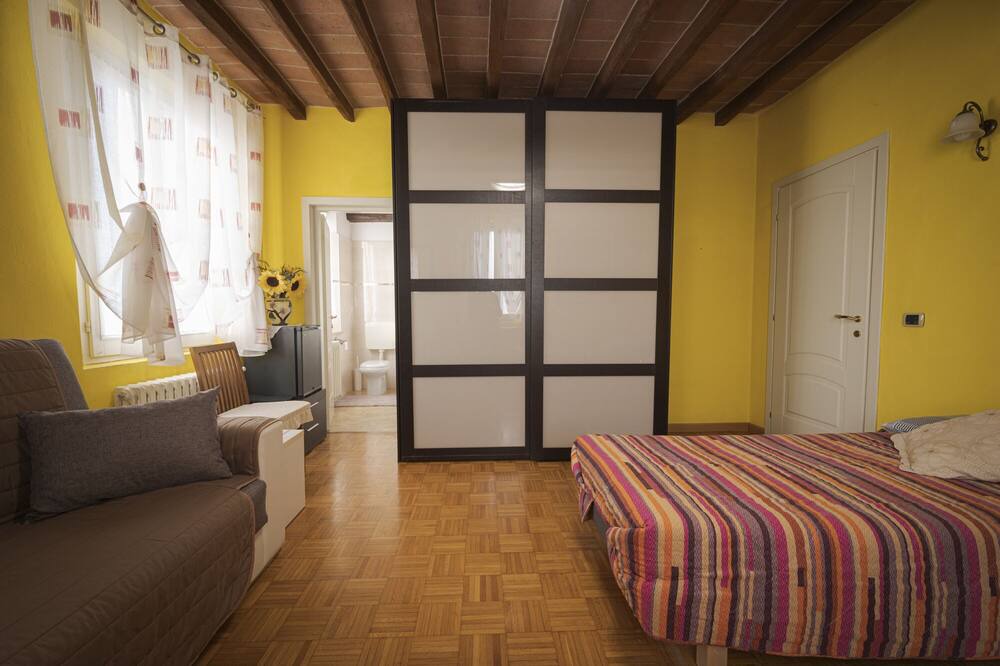 Photo of Bedroom in Torrile