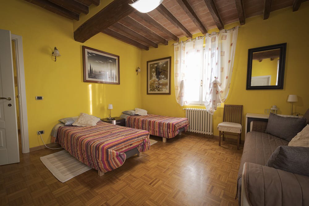 Photo of Bedroom in Torrile