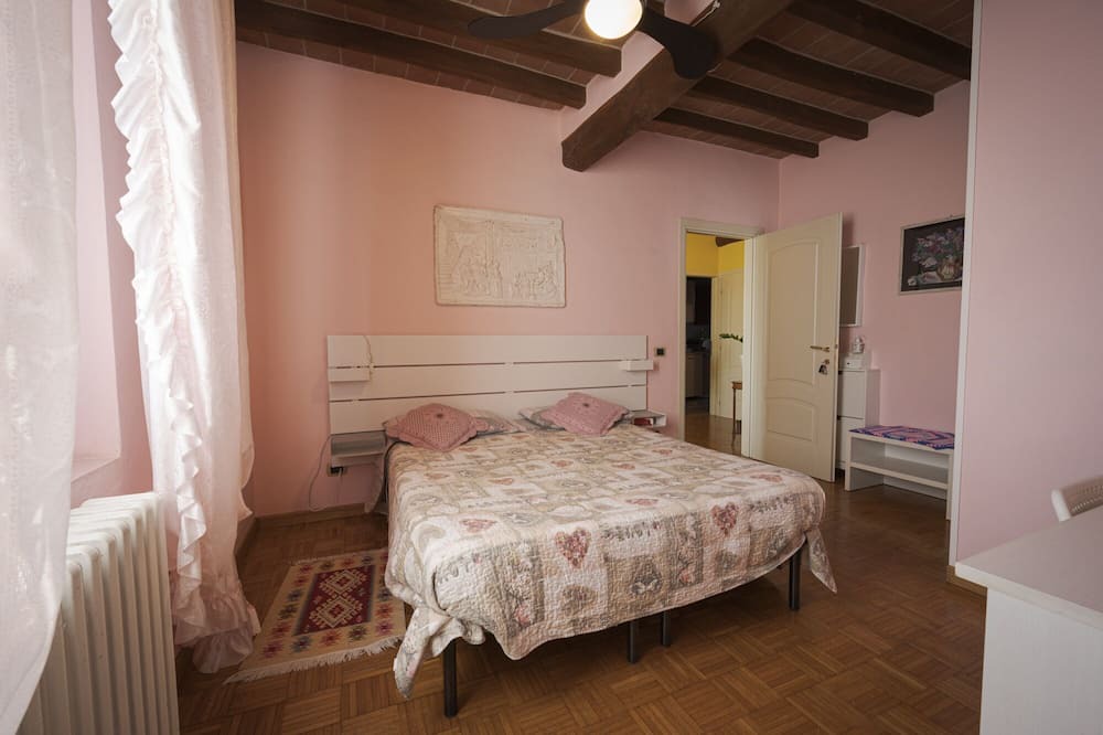 Photo of Bedroom in Torrile