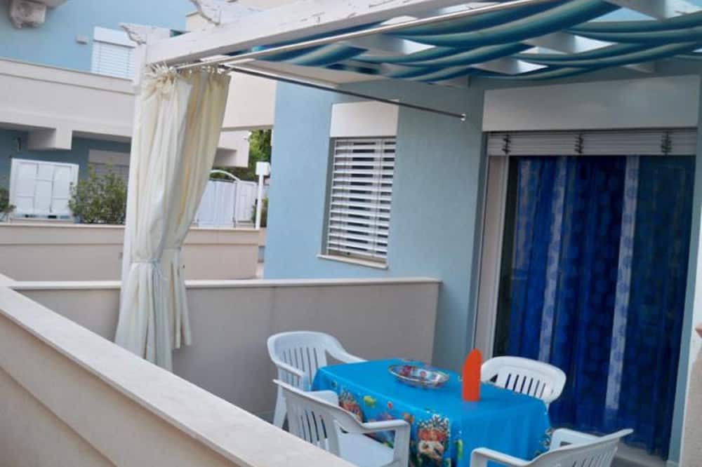 Photo of Patio Balcony in Caucana-finaiti-casuzze-finaiti Nord
