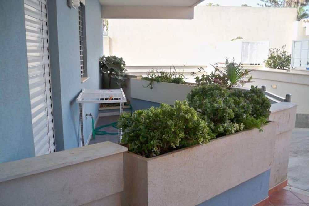 Photo of Patio Balcony in Caucana-finaiti-casuzze-finaiti Nord