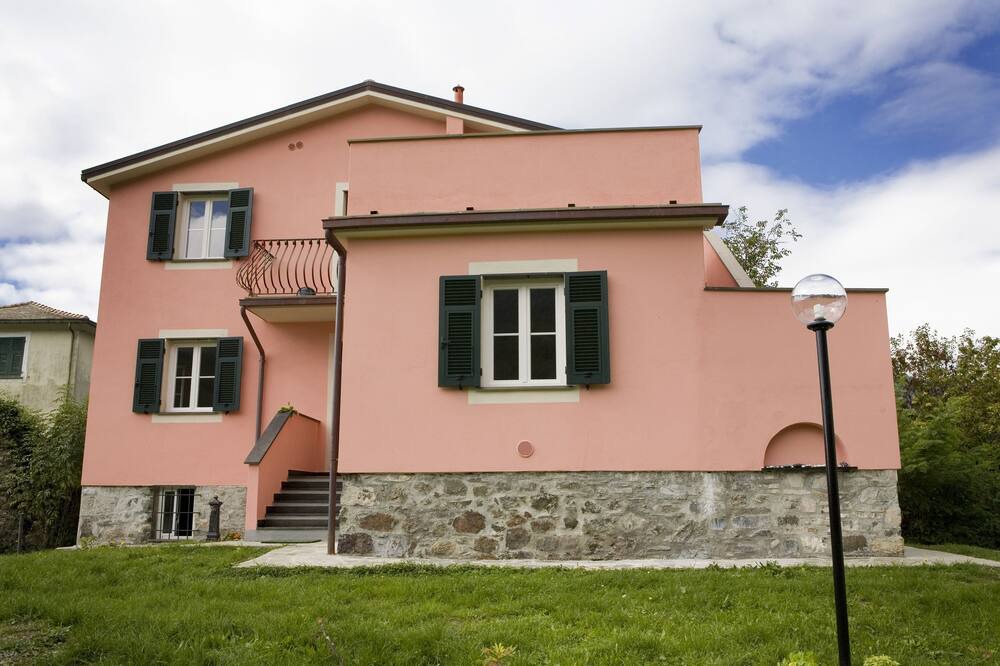 Photo of Outdoor in Temossi