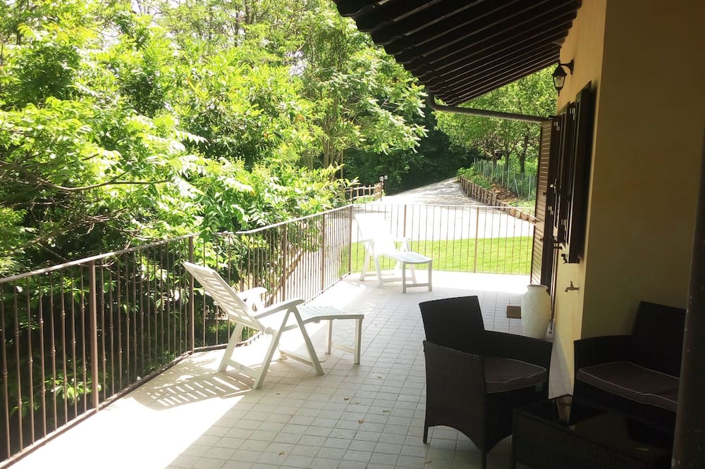Photo of Patio Balcony in Vazia