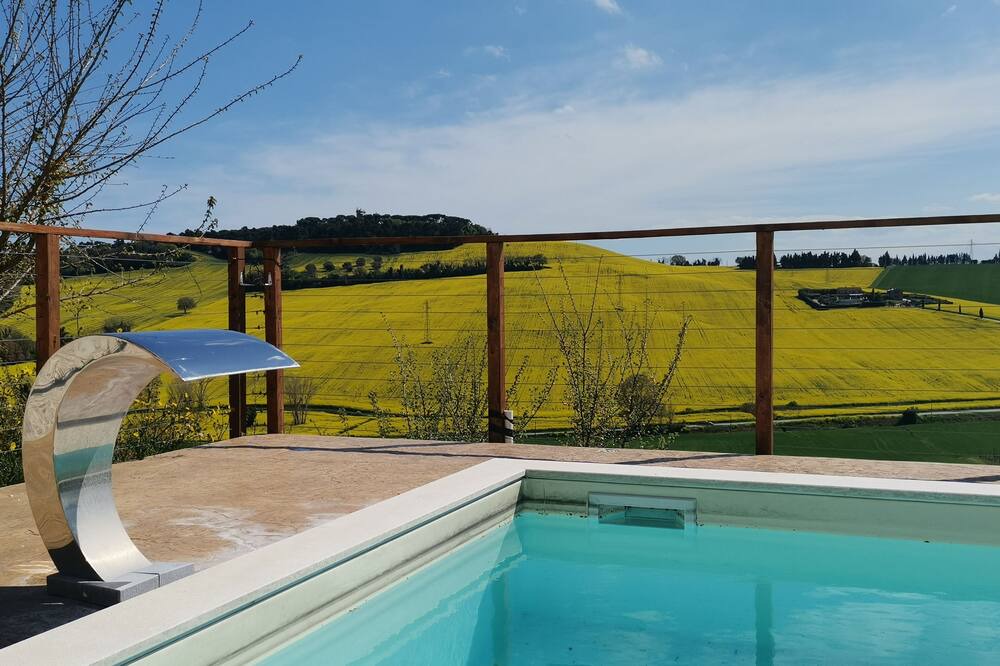 Photo of Outdoor in Loreto