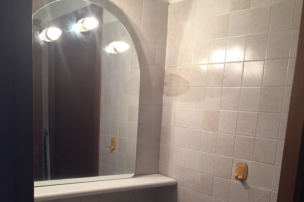 Photo of Bathroom in Robecchetto con Induno