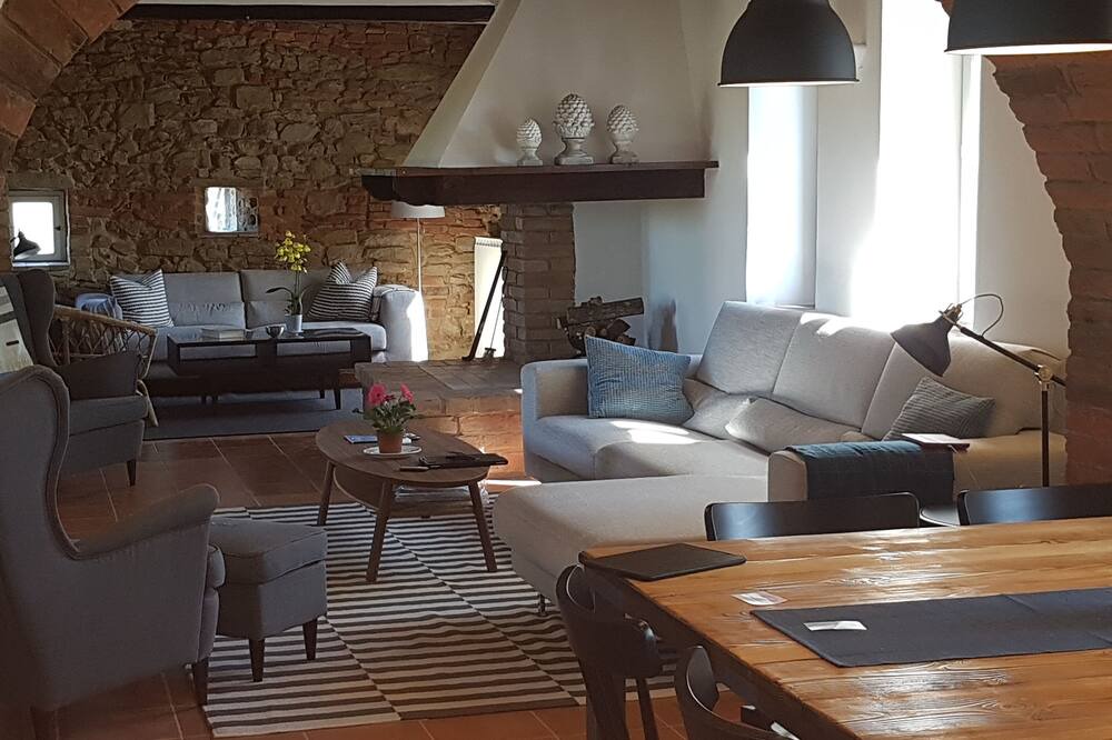 Photo of Livingroom in Panicale