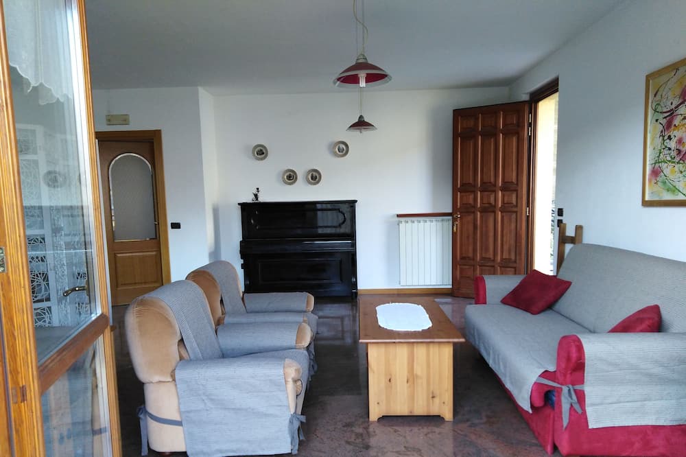 Photo of Livingroom in Zorzino