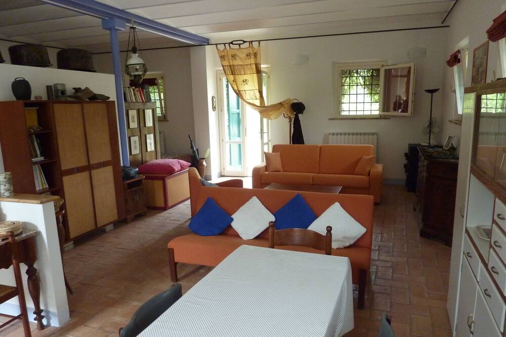 Photo of Livingroom in Scapezzano