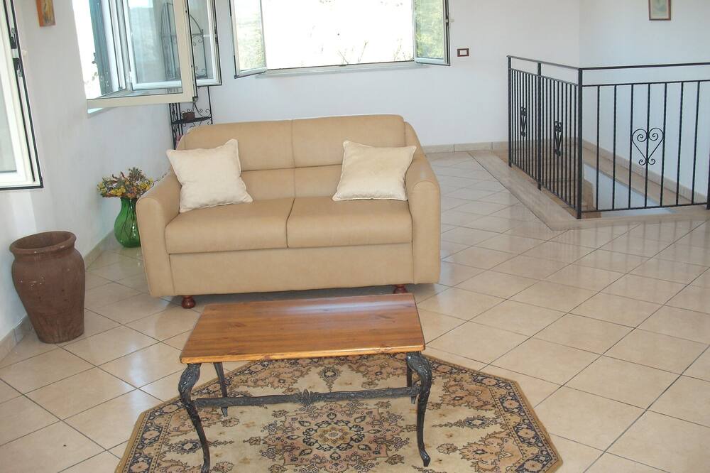 Photo of Livingroom in Ciminna
