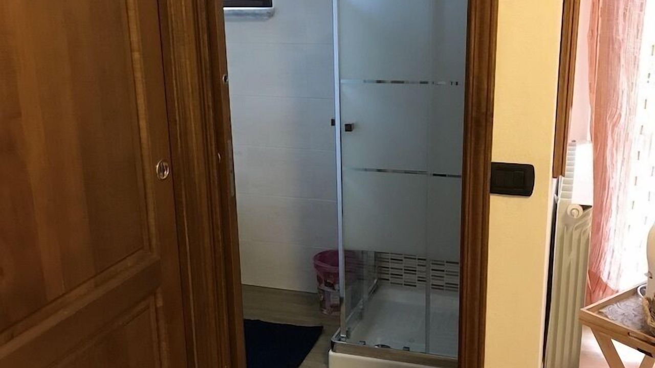 Photo of Bathroom in Carrara