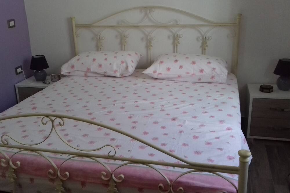 Photo of Bedroom in Isola di Capo Rizzuto