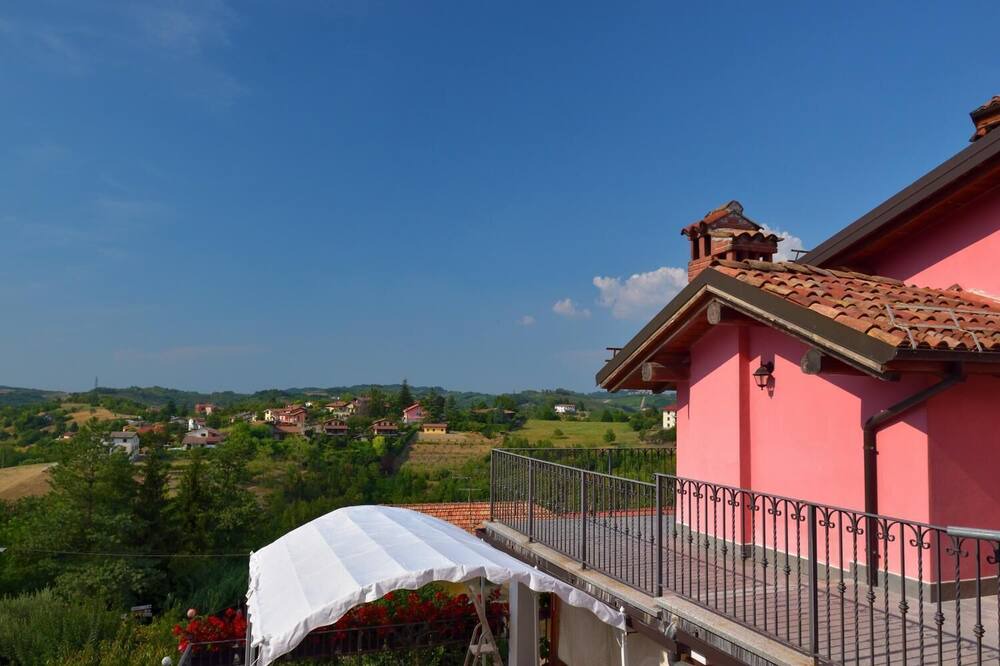 Photo of Outdoor in Lerma