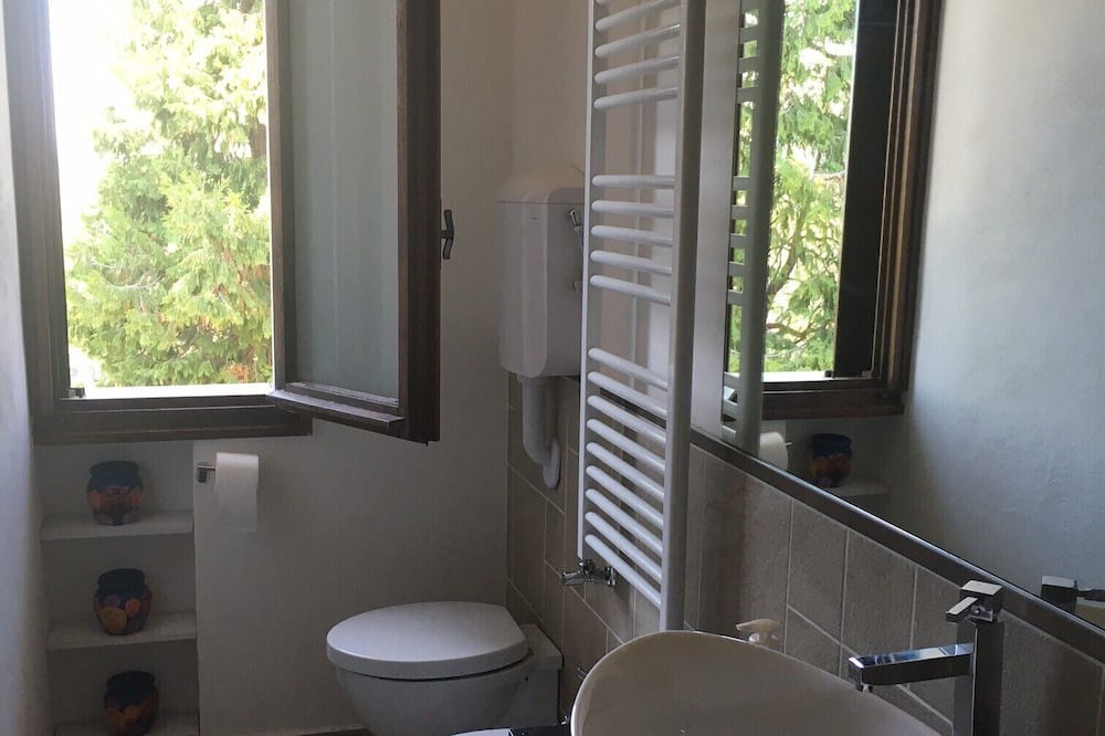 Photo of Bathroom in Zappolino