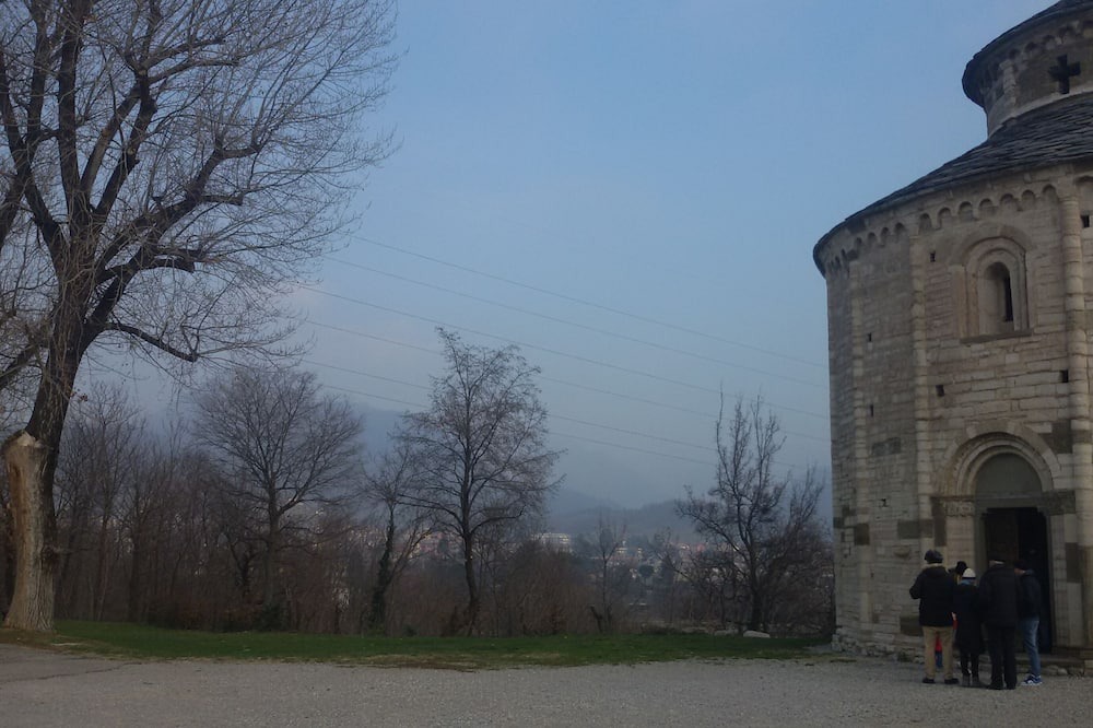 Photo of Outdoor in Barzana