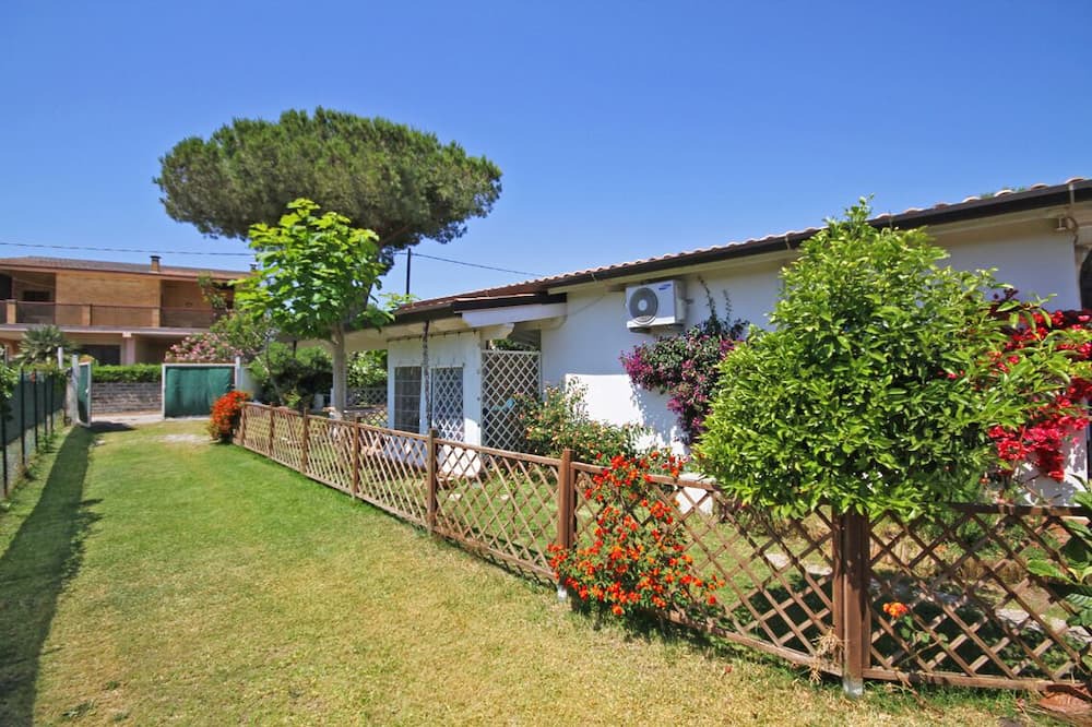 Photo of Outdoor in Latina Lido