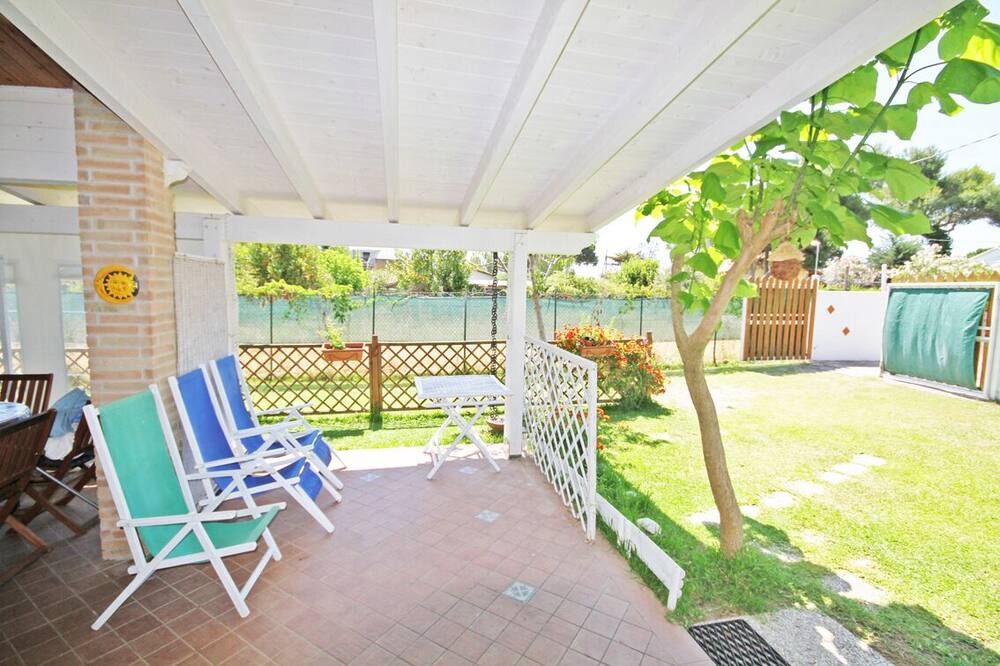 Photo of Patio Balcony in Latina Lido