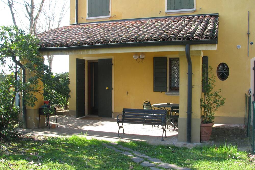 Photo of Patio Balcony in Reggio nell'Emilia