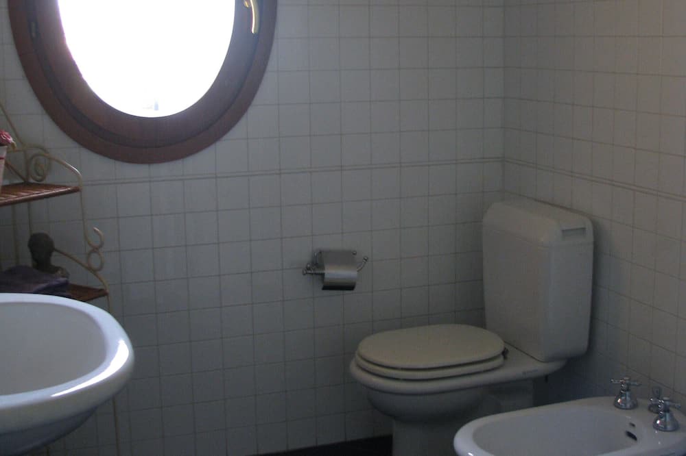 Photo of Bathroom in Reggio nell'Emilia