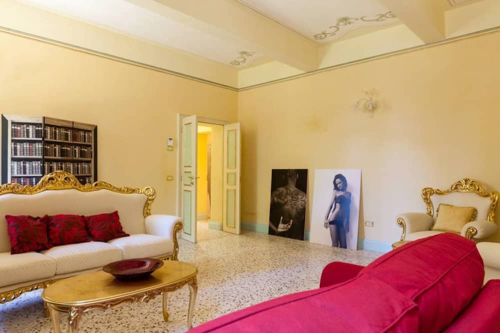 Photo of Bedroom in Massa Castello