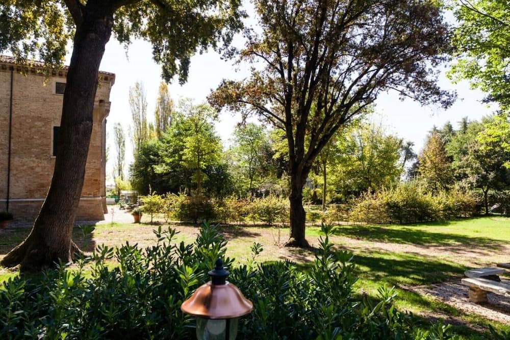Photo of Outdoor in Massa Castello