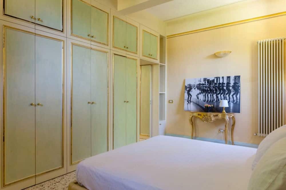 Photo of Bedroom in Massa Castello