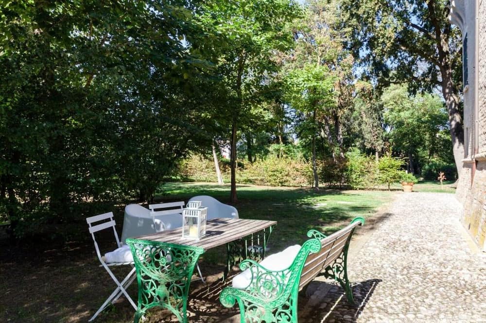 Photo of Outdoor in Massa Castello