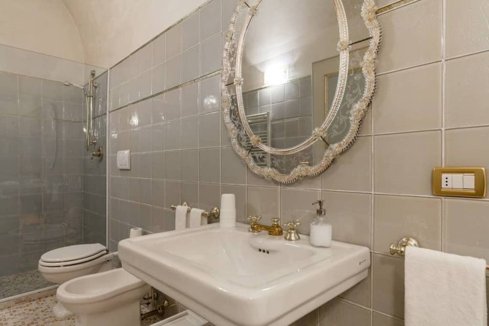 Photo of Bathroom in Massa Castello