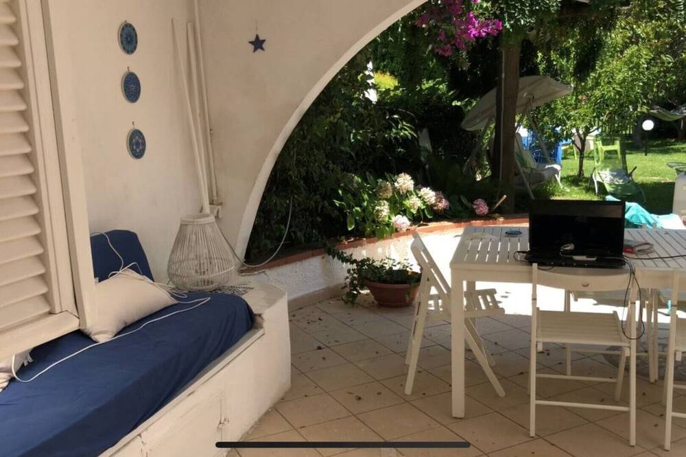 Photo of Patio Balcony in Gizzeria Lido