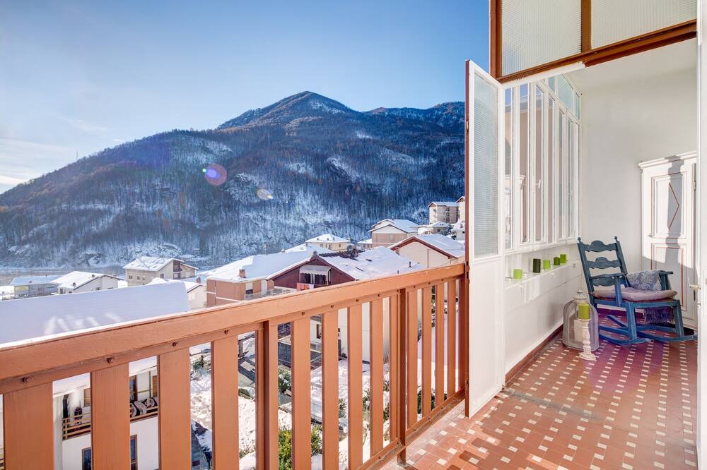 Photo of Patio Balcony in Perosa Argentina