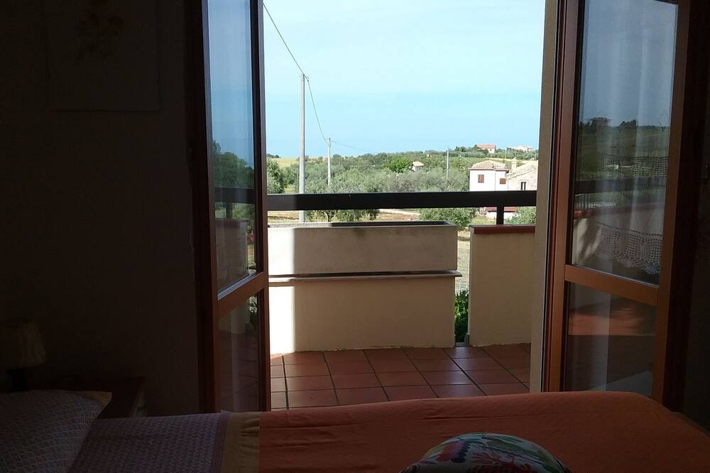 Photo of Bedroom in Grottammare