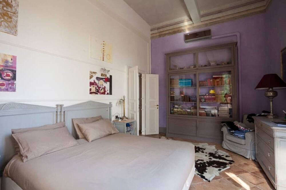 Photo of Bedroom in Massa Castello