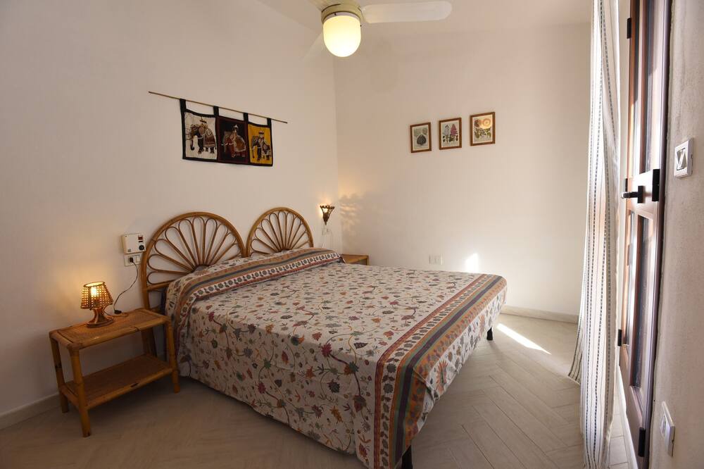 Photo of Bedroom in Sant'Antioco