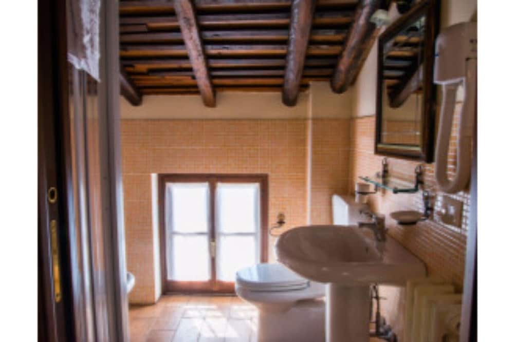 Photo of Bathroom in Gattatico