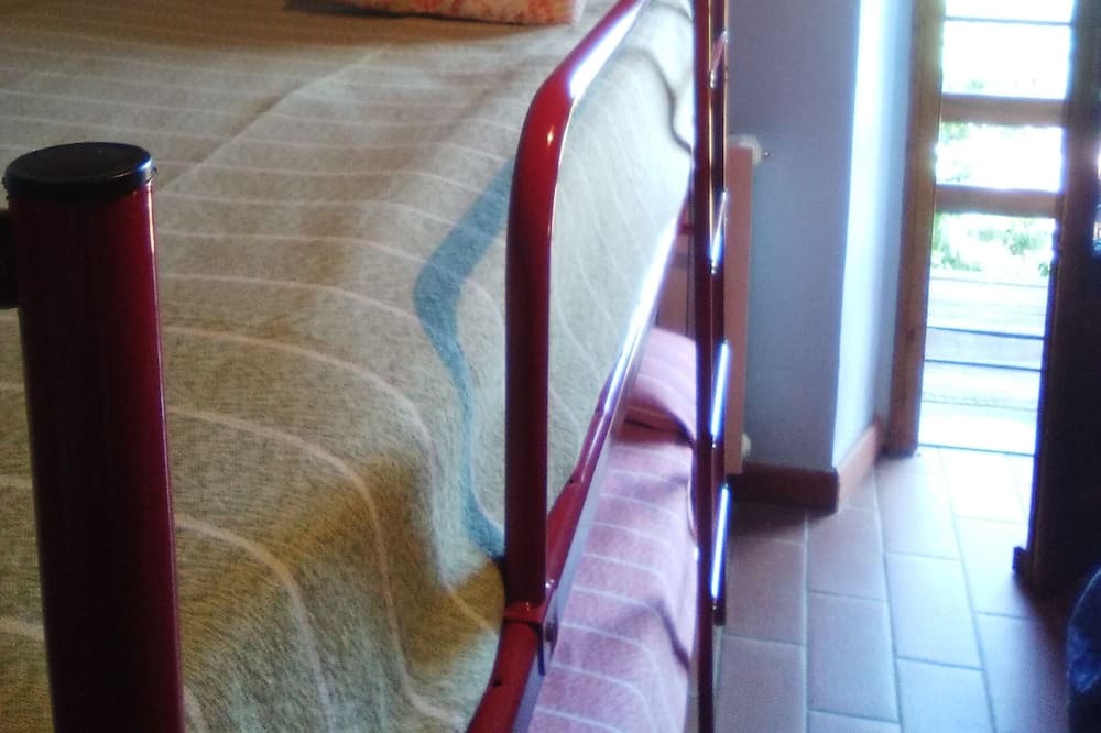 Photo of Bedroom in Careggine