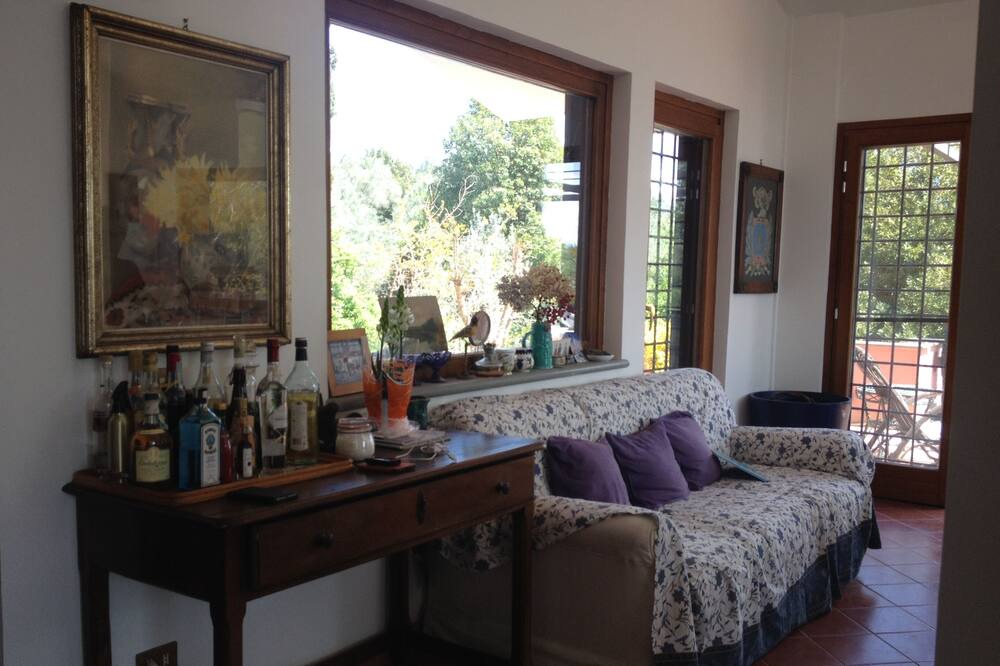 Photo of Livingroom in Formello