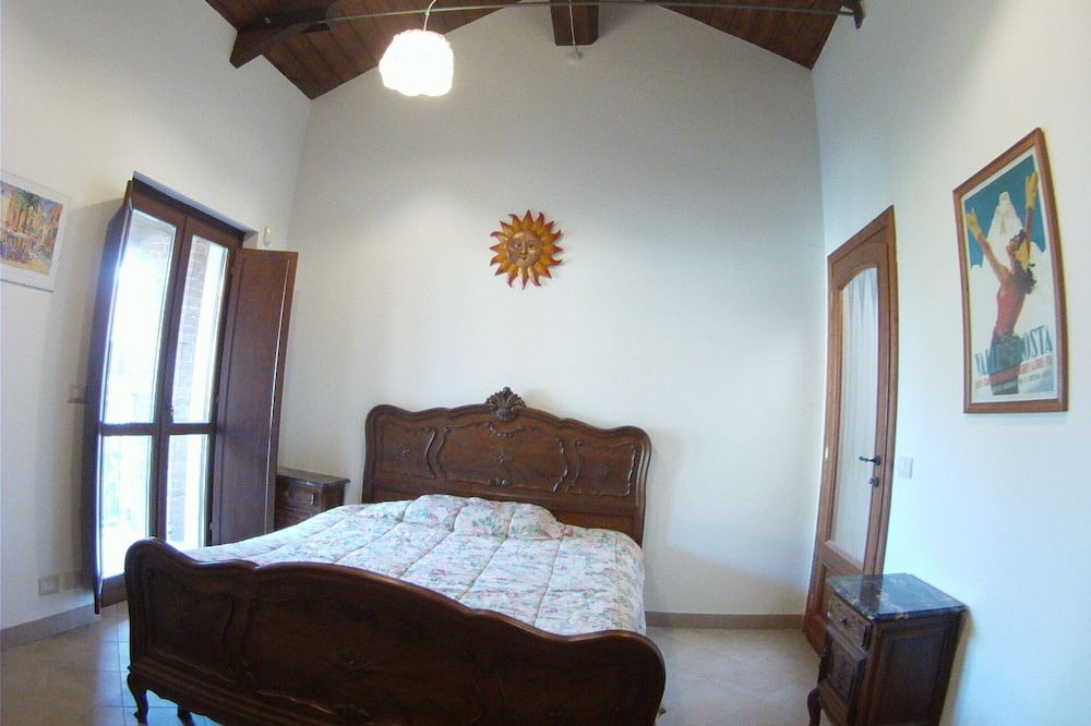 Photo of Bedroom in Bruino