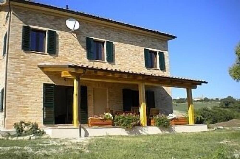 Photo of Outdoor in Falerone