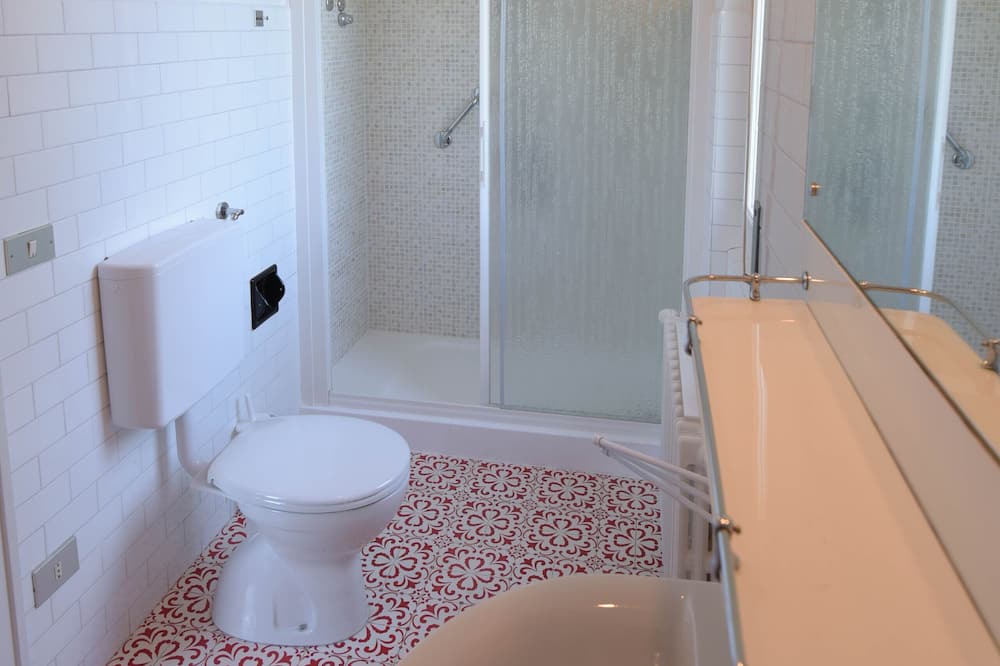 Photo of Bathroom in Tronzano Lago Maggiore