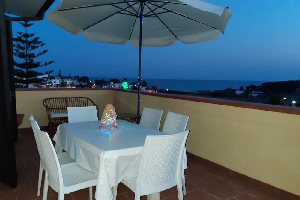 Photo of Patio Balcony in Monti D'arena-Bosco Caggione