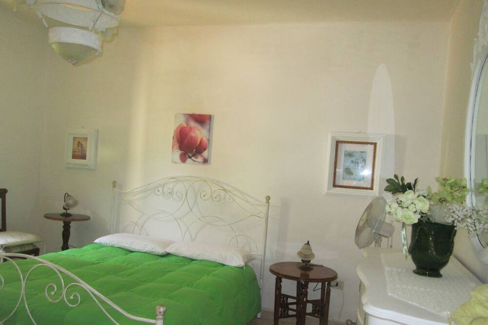 Photo of Bedroom in Monti D'arena-Bosco Caggione